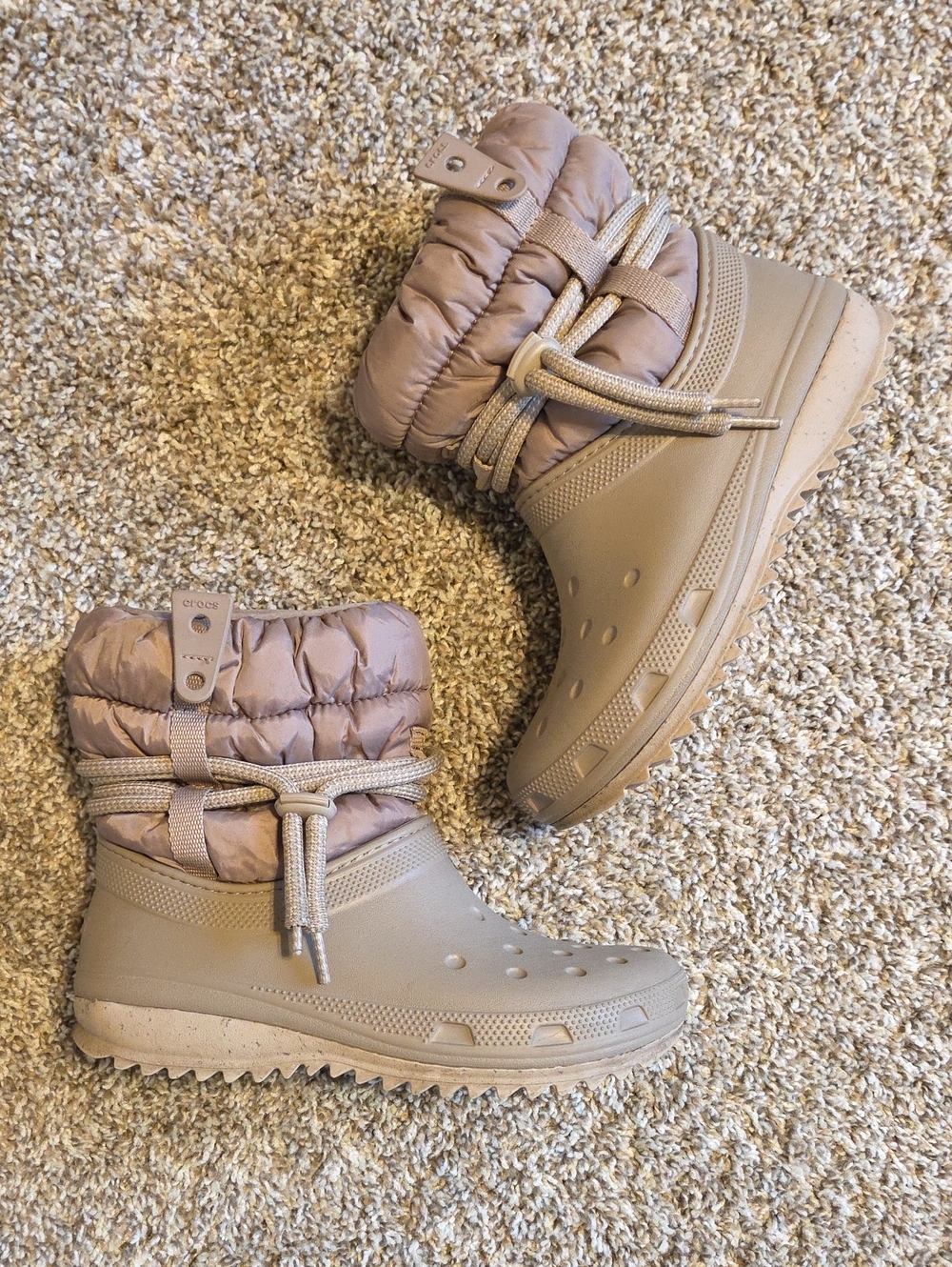 CROCS Classic Neo Puff Luxe Boot